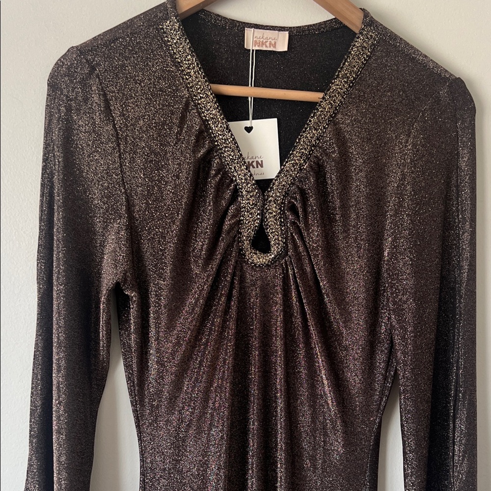 Nekane Alika Bronze Shimmer Maxi Dress Gold Lurex V-Neck Keyhole NWT Medium - Picture 5 of 12